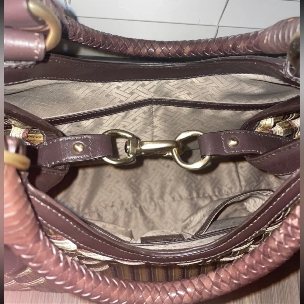 COLE HAAN *NWOT* EXCELLENT CONDITON - Picture 3 of 7